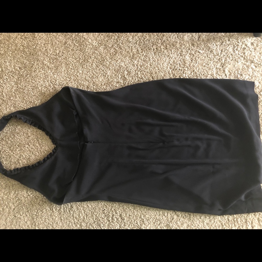 Dress - Picture 4 of 5